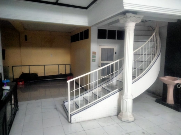 Rumah tingkat dijual Jl. Arefin No. 25, Medan - foto 1