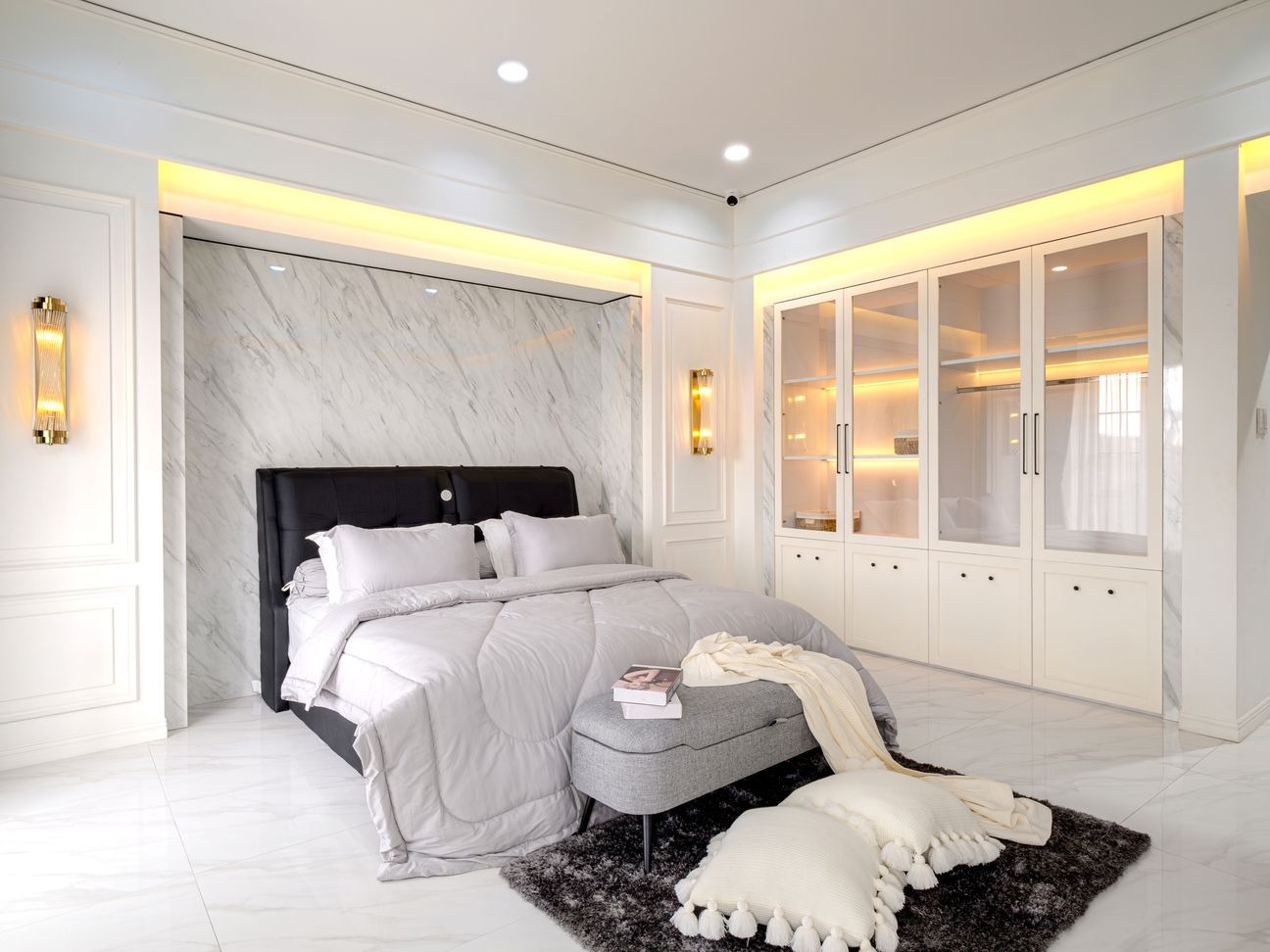Samera Suite master bedroom view 1, Medan Sunggal