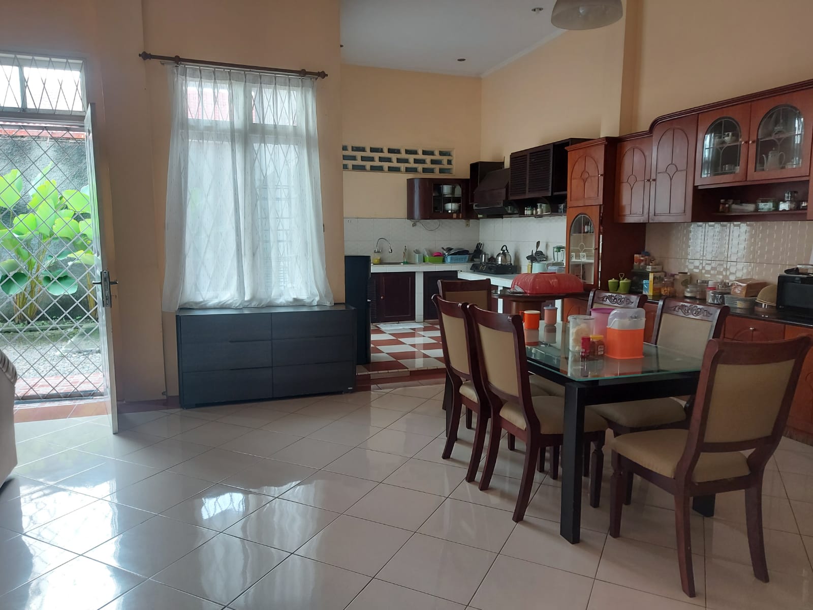 Rumah Dijual Jl. Sei Kapuas, Medan