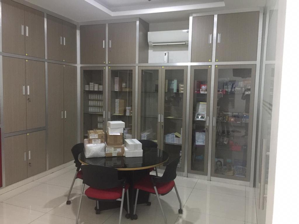 Rumah/Kantor dijual Jl. Kasuari, Medan - foto 2