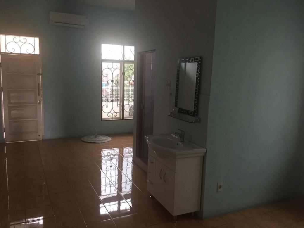 Rumah/Kantor dijual Jl. Kasuari, Medan - foto 11