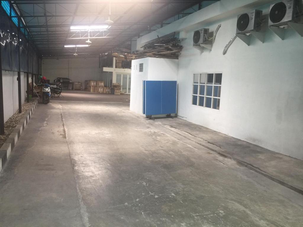 Rumah/Kantor dijual Jl. Kasuari, Medan - foto 13